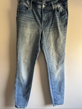Maurices Faded Light Blue Skinny Jeans